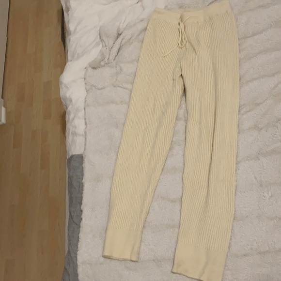 Soft Ribbed Knit Pants - Picture 4 of 8